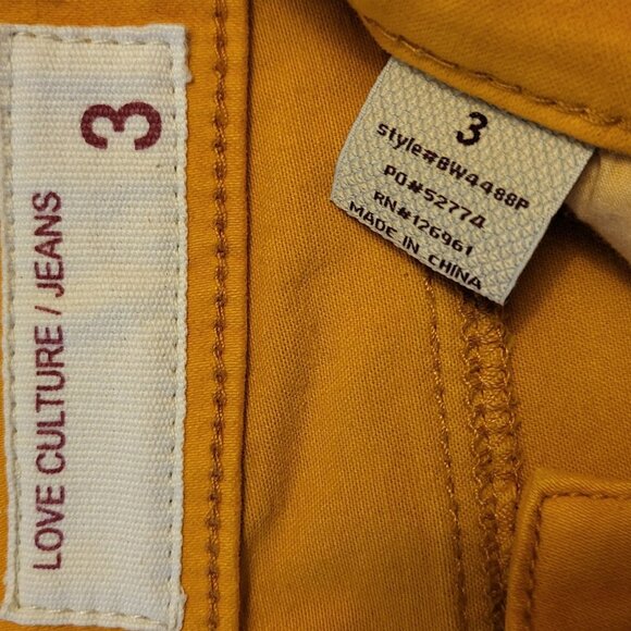LOVE CULTURE | Gold Color Skinny Jeans - Picture 4 of 8